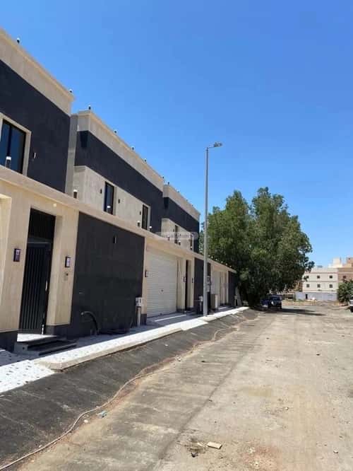Villa 312.5 SQM Facing West on 15m Width Street Al Falah, East Jeddah, Jeddah