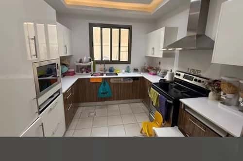 فيلا 360.5 متر مربع شرقية على شارع 20م الأمواج، الخبر