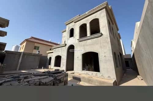 فيلا 700 متر مربع شمالية على شارع 30م البحيرة، الخبر