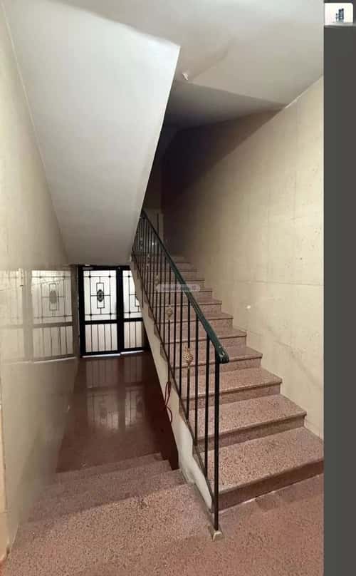عمارة 302.25 متر مربع واجهة غربية الخبرالشمالية، الخبر