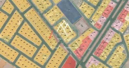 Land 400 SQM Facing West on 15m Width Street The Apartment, Bariduh