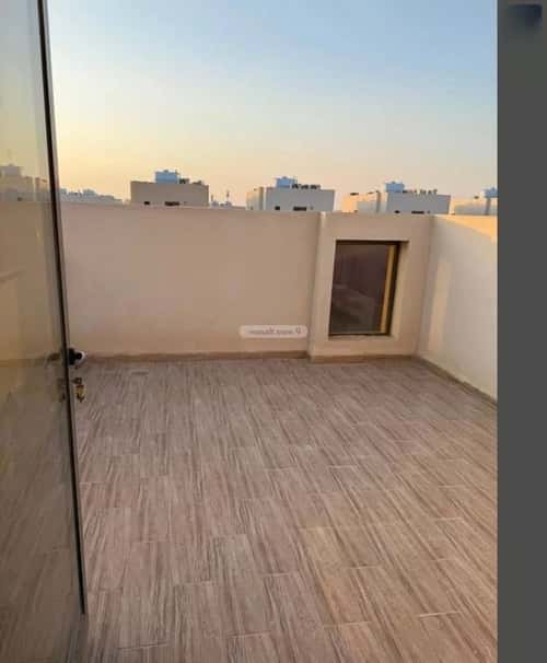 فيلا 250 متر مربع واجهة شمالية ب 4 غرف مطار الملك خالد الدولي، شمال الرياض، الرياض