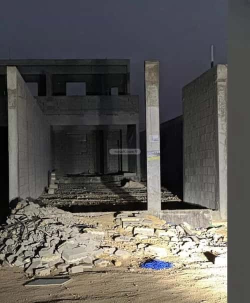 Rest House 525 SQM Facing North on 15m Width Street Al-Khear, North Riyadh, Riyadh