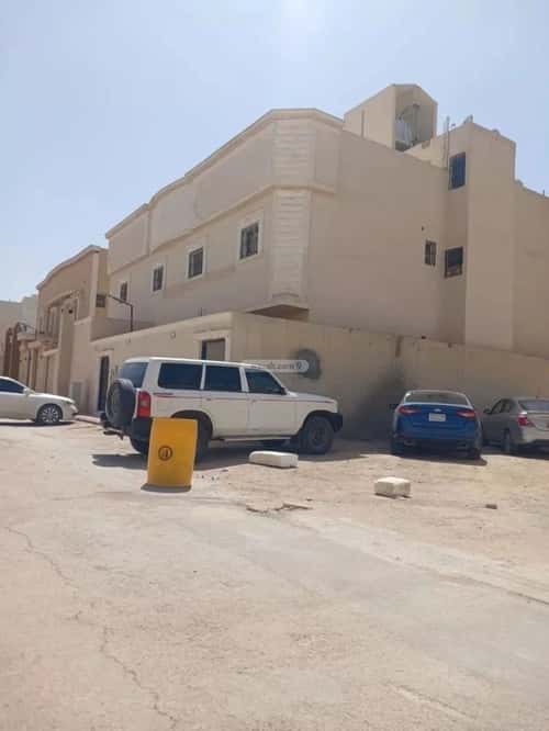 Villa 430 SQM Facing South on 20m Width Street Dahrat Laban, West Riyadh, Riyadh