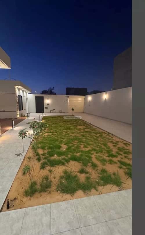Rest House 405 SQM Facing North on 15m Width Street The Ghutayli, Bariduh