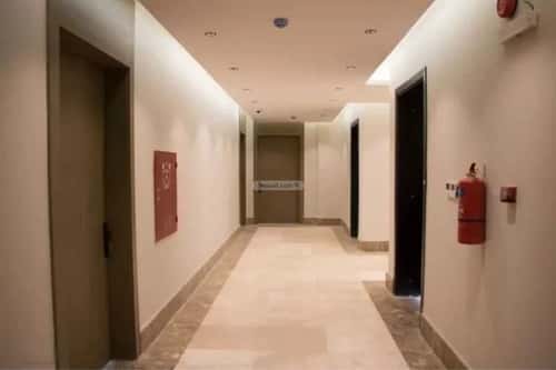 عمارة 2000 متر مربع واجهة شمالية النزهة، شمال الرياض، الرياض