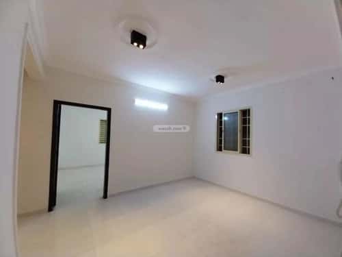 Villa 900 SQM Facing South with 5 Bedrooms Al-Yarmuk, East Riyadh, Riyadh