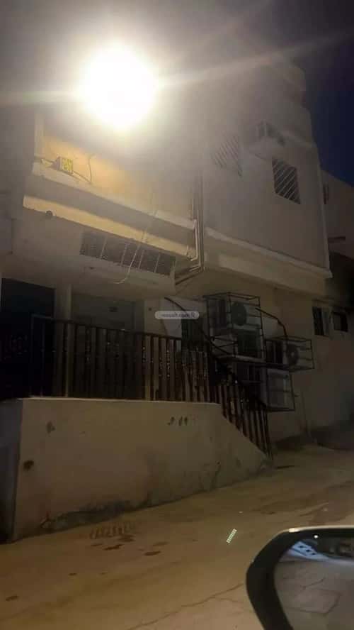 عمارة 105 متر مربع واجهة جنوبية اليمامة، وسط الرياض، الرياض