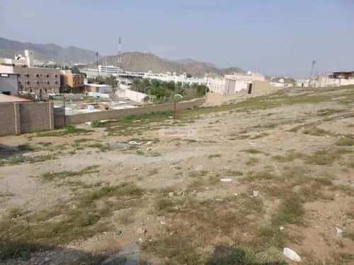 Land 1722.35 SQM Facing South Altaneem, Makkah Al Mukarramah