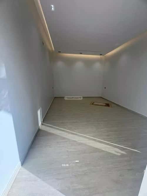 Villa 450 SQM Facing South on 15m Width Street Dahiat Namar, West Riyadh, Riyadh