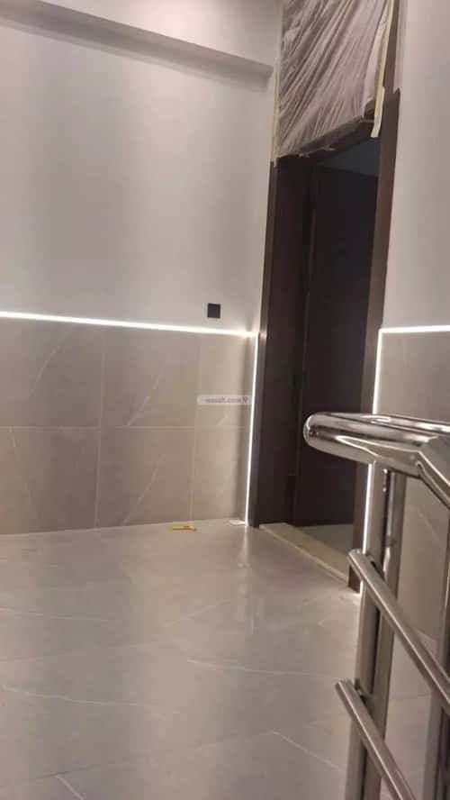 Apartment 450 SQM with 3 Bedrooms Al-Mahdiyah, West Riyadh, Riyadh