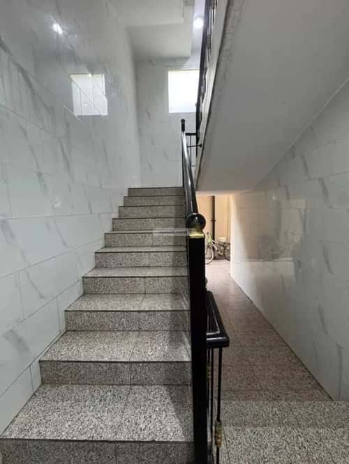 عمارة 461.25 متر مربع واجهة شمالية النابية، القطيف
