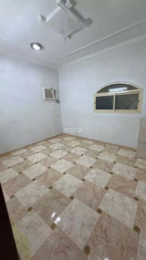 شقة 1050 متر مربع ب 5 غرف ظهرة لبن، غرب الرياض، الرياض