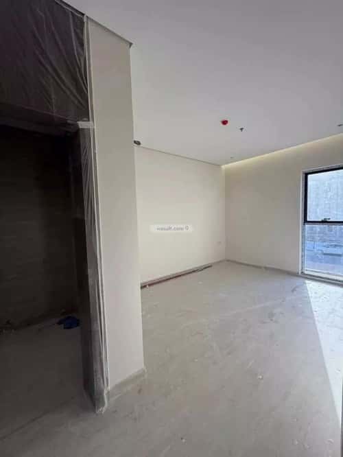 Building 900 SQM Facing South Dahrat Laban, West Riyadh, Riyadh