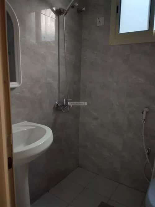 Building 332.5 SQM Facing North Al-Jabil, Jubail