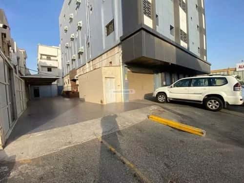 Building 900 SQM Facing South Al Safa, North Jeddah, Jeddah