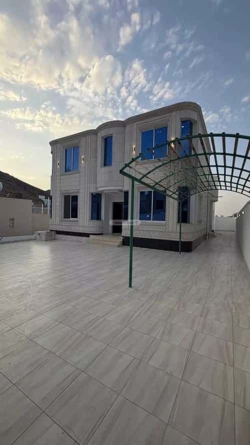 Villa 582.92 SQM Facing South on 15m Width Street Um Al-Rasaf, Alttayif