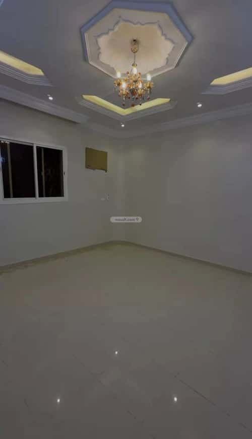 Floor 400 SQM with 5 Bedrooms Um Alarad, Alttayif