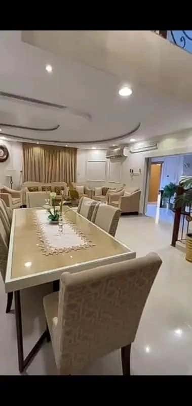 Villa 700 SQM Facing West on 20m Width Street Al Khalidiyah, Al Kharj