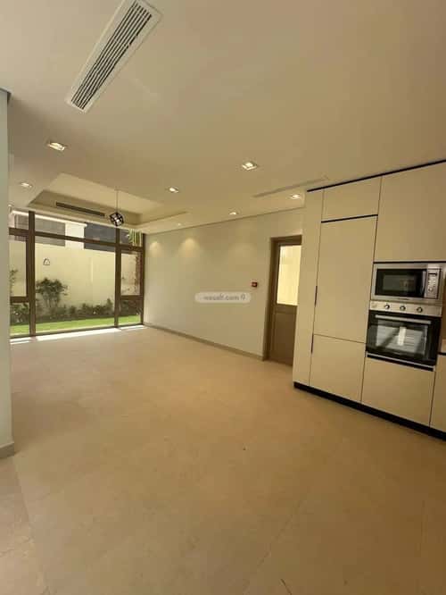 Villa 273.02 SQM with 5 Bedrooms Al-Muanisiyah, East Riyadh, Riyadh