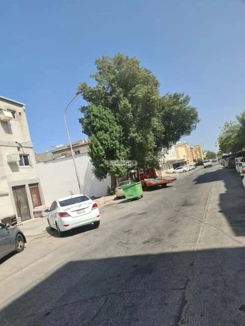 Land 325.58 SQM Facing South on 20m Width Street Al Thoqbah, Khobar
