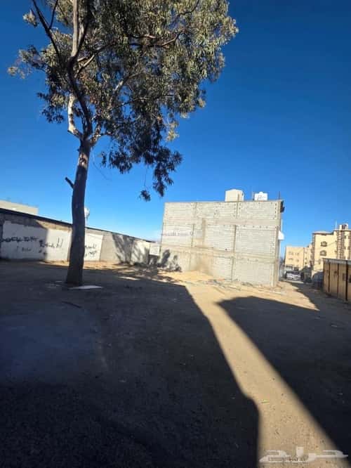 Land 309.53 SQM District Nakheb, Alttayif
