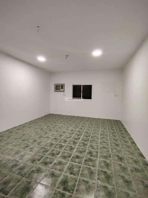 Building 370 SQM Facing West Abu Bureiqah, Madinah