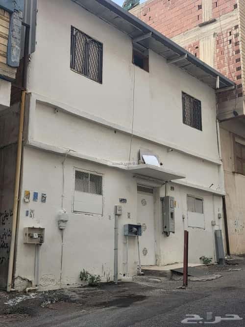 Building 72 SQM Facing North Al-Shuhada' Al-Janoubiyah, Alttayif