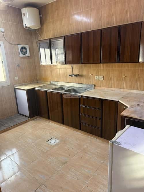 Apartment 400 SQM with 5 Bedrooms Al Rasras 2, Khamis Mushait
