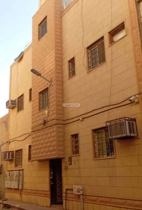 Building 213.55 SQM Facing South Manfuha Al-Jadeedah, Central Riyadh, Riyadh