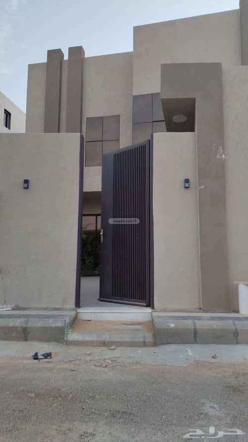 Villa 350 SQM Facing East with 7 Bedrooms The Light, Bariduh