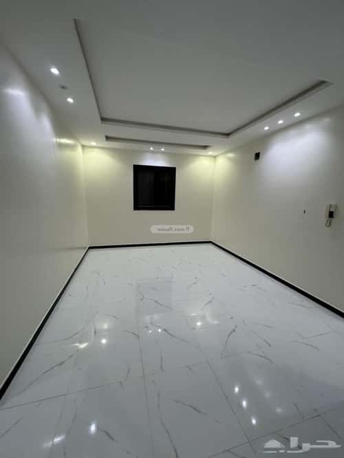 Apartment 300 SQM with 3 Bedrooms Ar-Rimal, East Riyadh, Riyadh