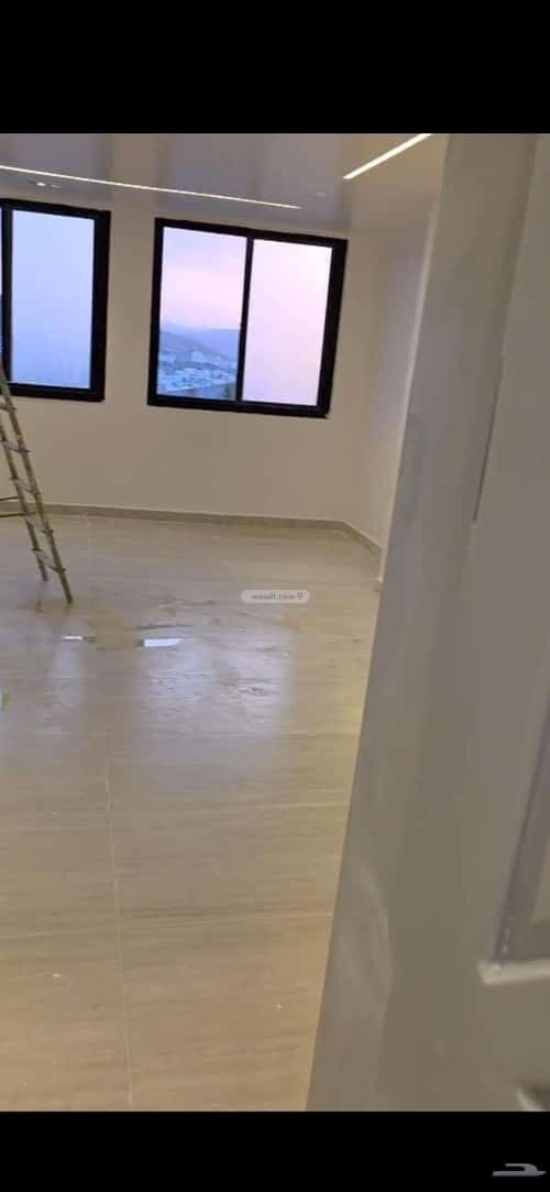 Apartment 480 SQM with 5 Bedrooms Al Nuzha, Alttayif