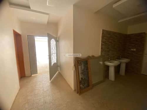 Floor 400 SQM with 5 Bedrooms An Nahdah, Al Kharj