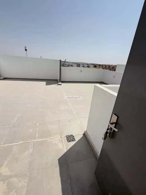 Villa 250 SQM Facing East with 5 Bedrooms King Khalid Int.Airport, North Riyadh, Riyadh