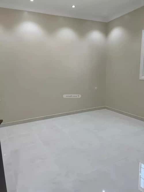 Building 400 SQM Facing East Haya Nabla, Madinah
