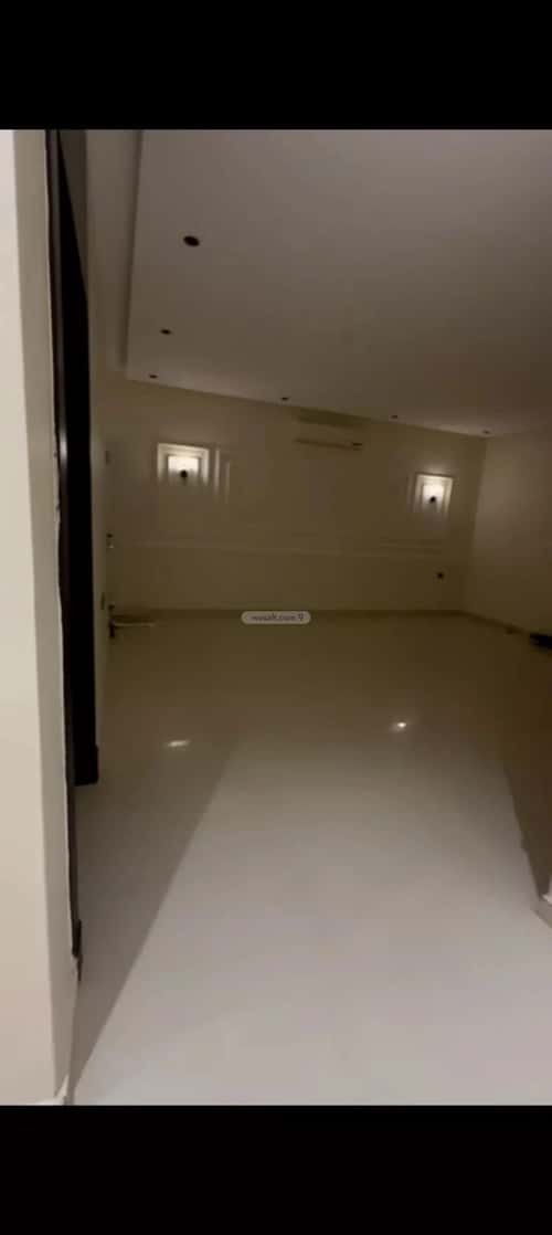 Floor 420 SQM with 6 Bedrooms Bader, South Riyadh, Riyadh