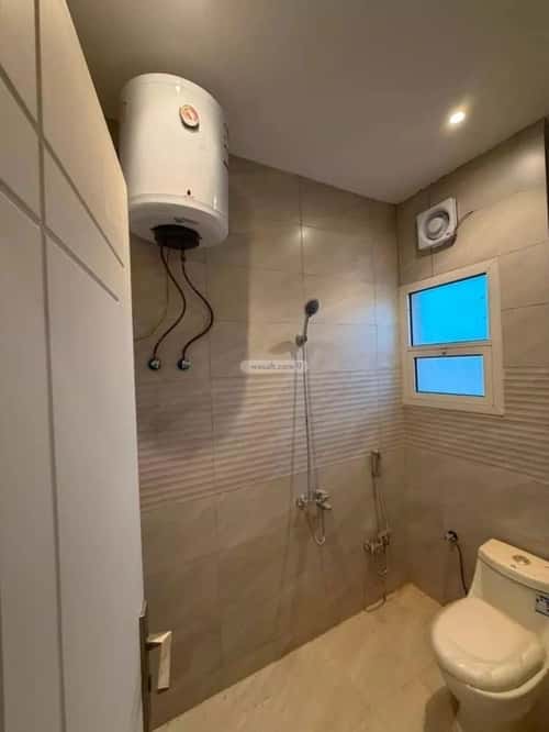 Building 900 SQM Facing North Al-Mahdiyah, West Riyadh, Riyadh