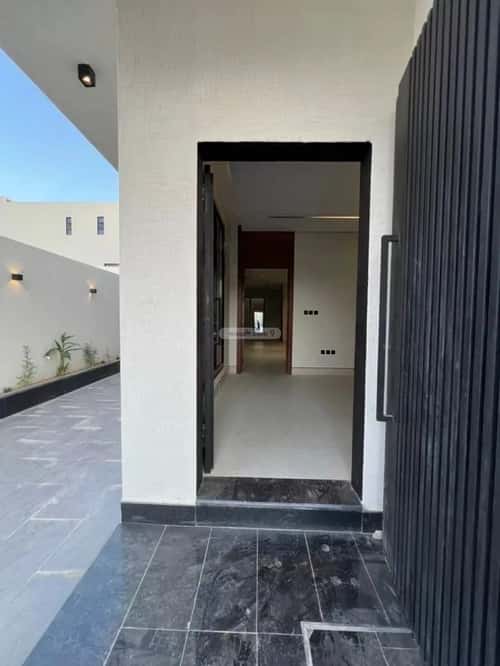 Villa 370.31 SQM Facing North on 20m Width Street Al-Mahdiyah, West Riyadh, Riyadh