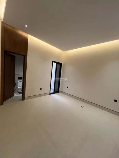 Villa 370.31 SQM Facing North on 20m Width Street Al-Mahdiyah, West Riyadh, Riyadh