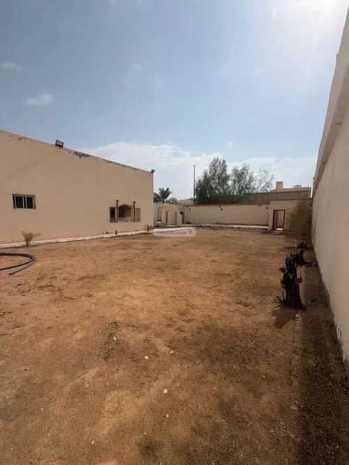 Land 750 SQM Facing West on 40m Width Street Al Dawadmi, Madinah