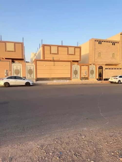 Floor 360 SQM with 5 Bedrooms Haya Al Aziziyah, Madinah