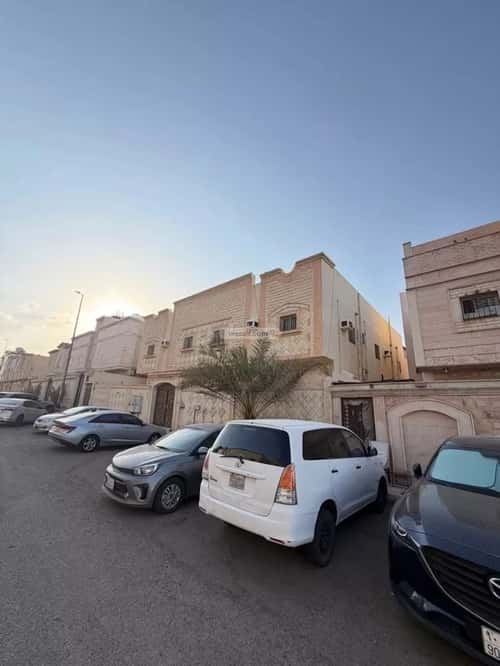 Building 600 SQM Facing South Har Awta, Madinah
