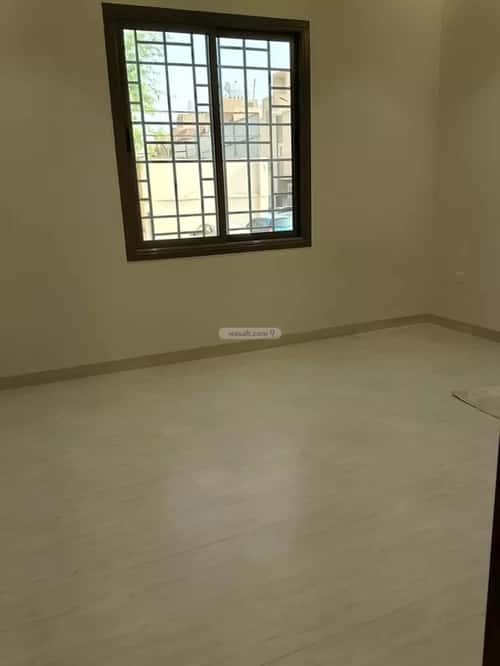 Apartment 204 SQM with 3 Bedrooms Olaishah, West Riyadh, Riyadh