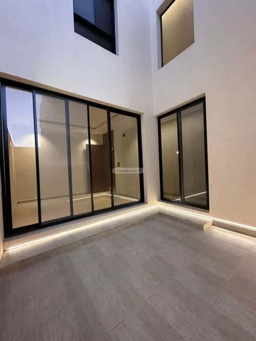 Building 625 SQM Facing East Twaeeq, West Riyadh, Riyadh