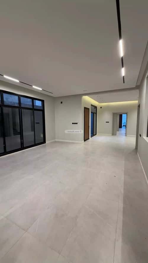 Villa 205.96 SQM Facing East on 20m Width Street Al-Mahdiyah, West Riyadh, Riyadh