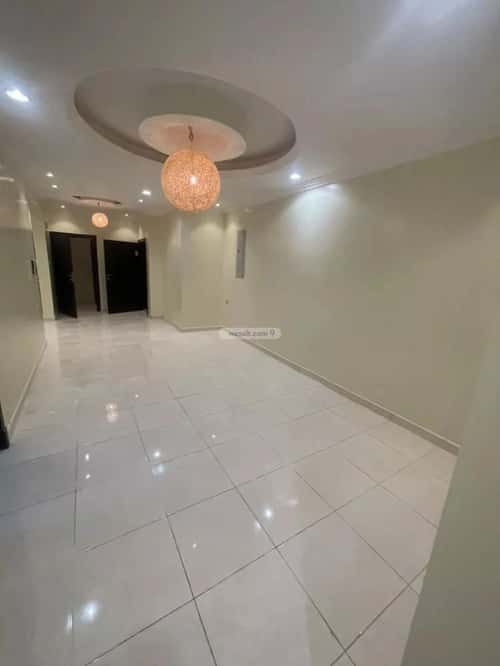 Apartment 168 SQM with 5 Bedrooms Hajer, Aldammam