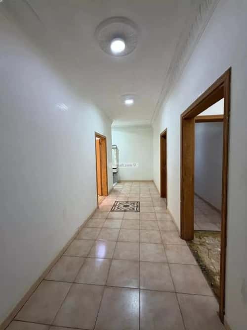 Villa 500 SQM Facing West on 15m Width Street Al-Yarmuk, East Riyadh, Riyadh