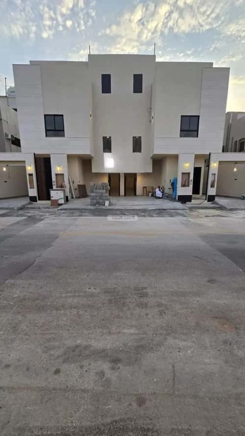 Floor 76.73 SQM with 3 Bedrooms West Al-Oraija, West Riyadh, Riyadh