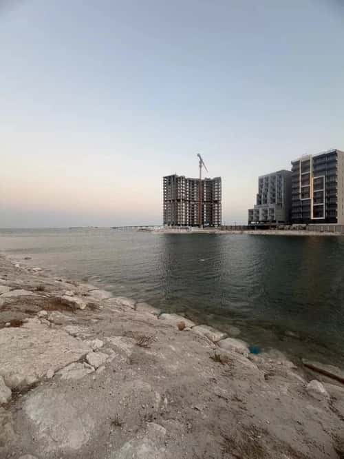 معرض للبيع الخور، الخبر